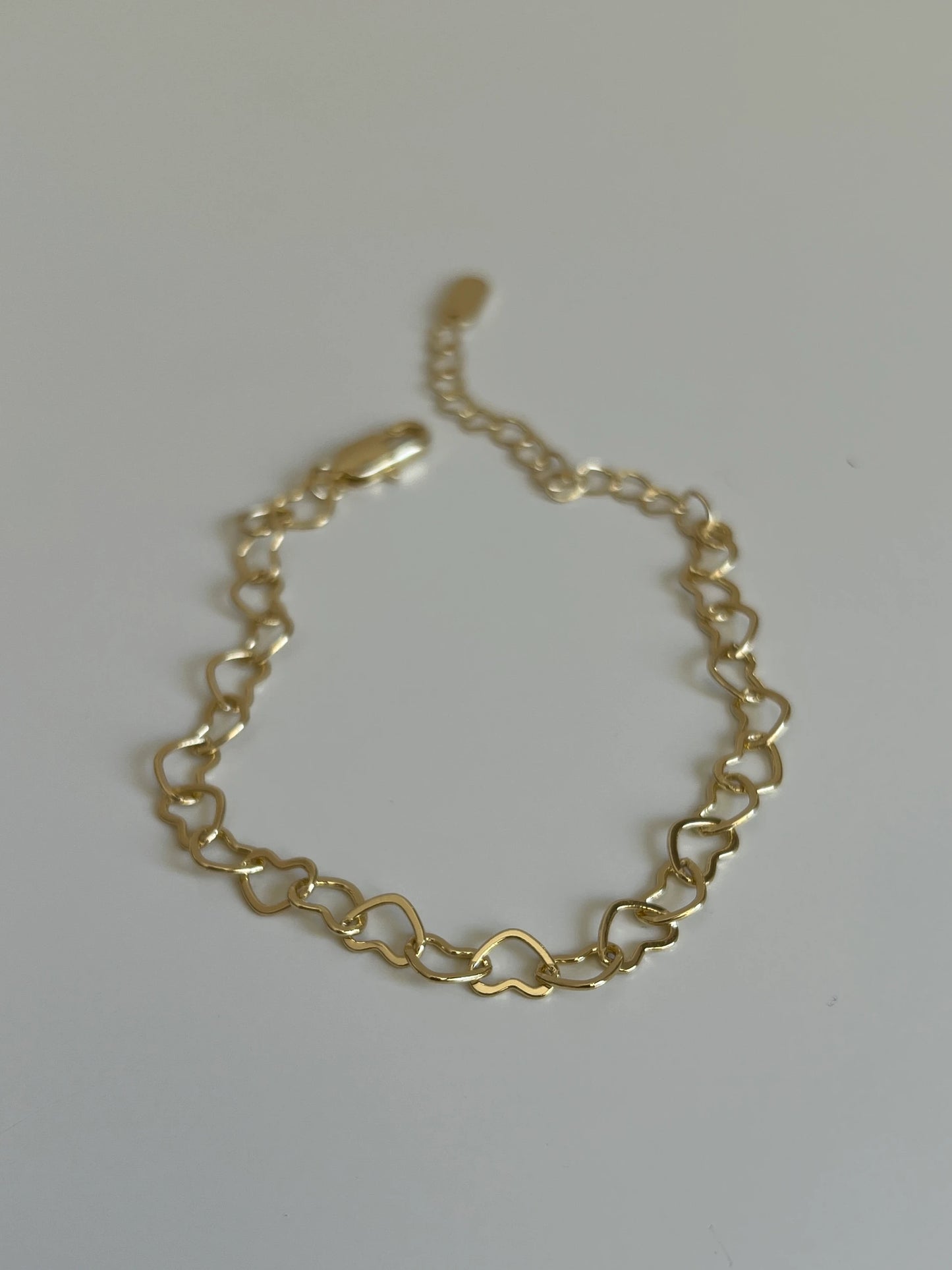 Gold Rengi Sıralı Kalp Model Kadın Bileklik