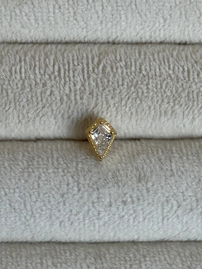 Gold Rengi 925 Ayar Gümüş Piercing