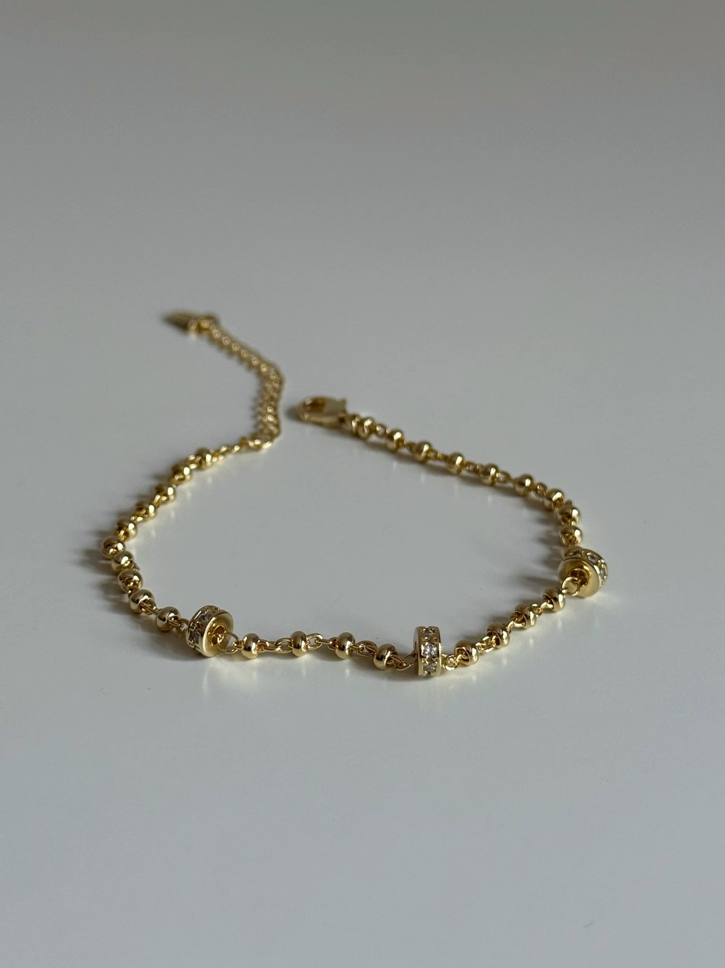 Gold Rengi Halka Model Top Top Kadın Bileklik