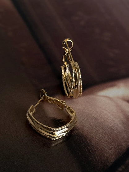 Gold Rengi Çoklu Sıra Kadın Küpe