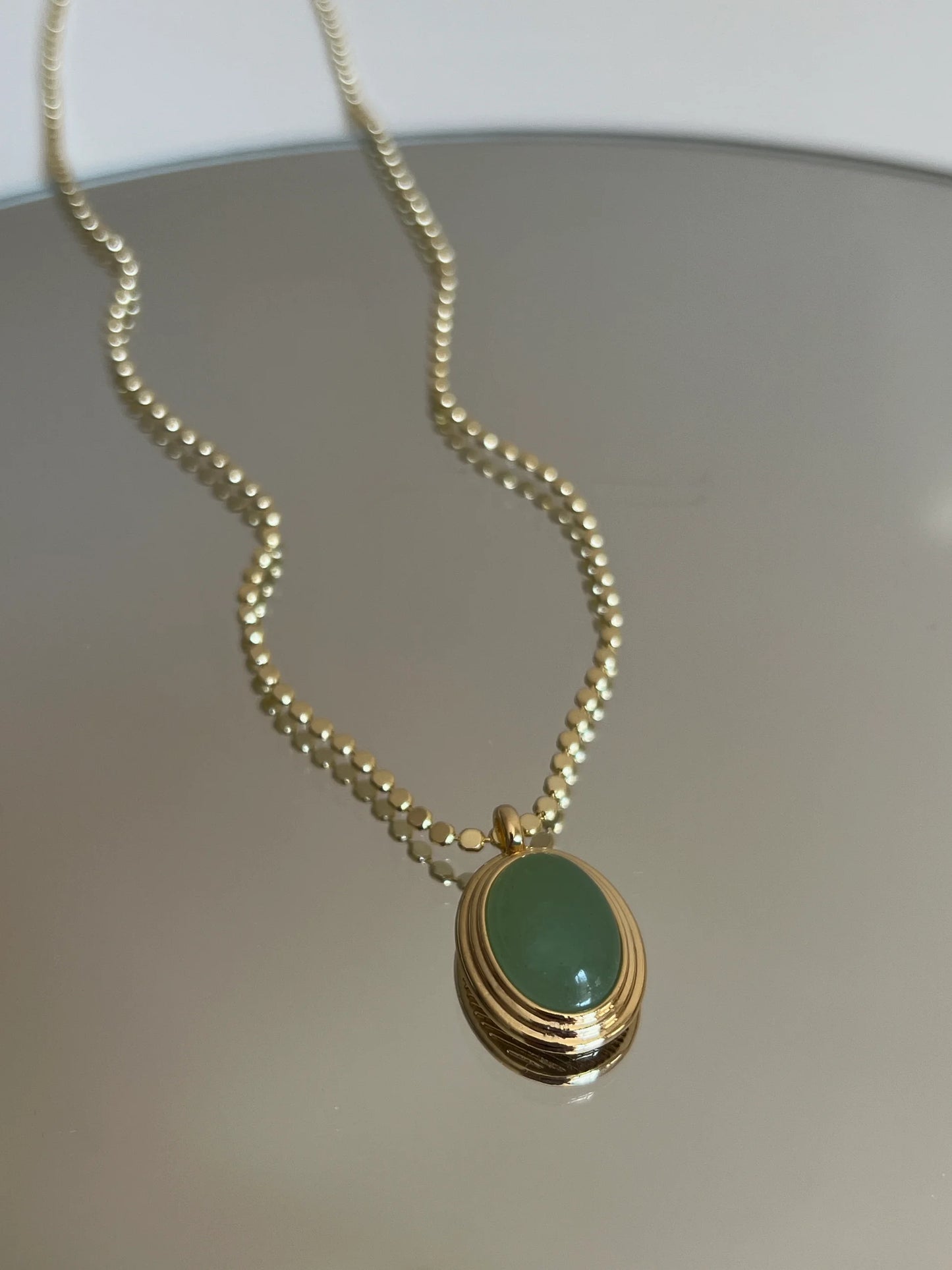 Gold Rengi Renkli Taşlı Sıralı Yuvarlak Zincirli Kadın Kolye