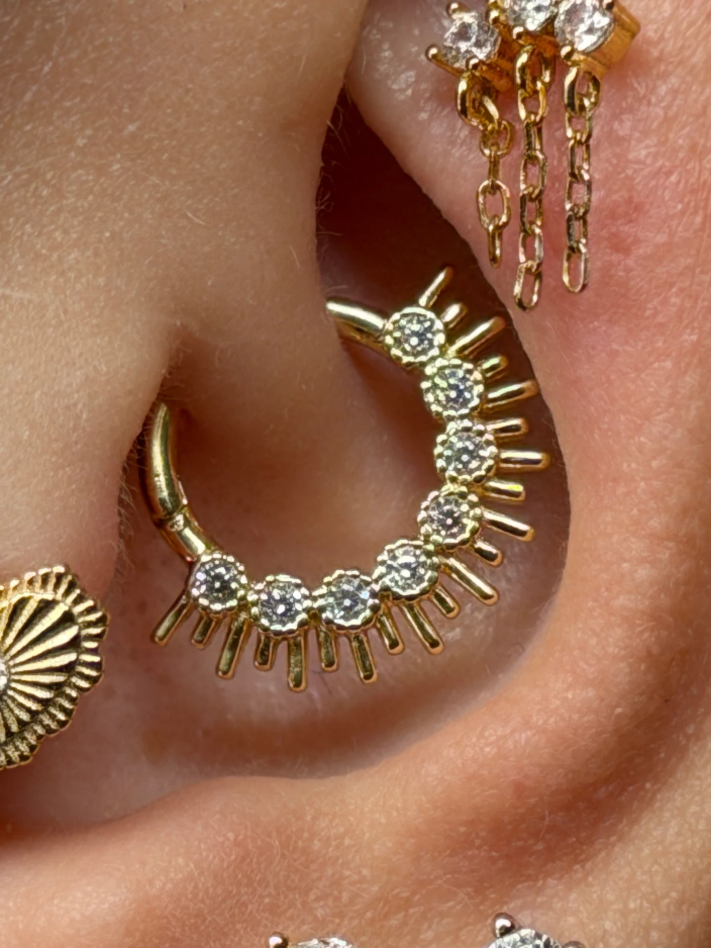 Gold Rengi 925 Ayar Gümüş Daith Piercing