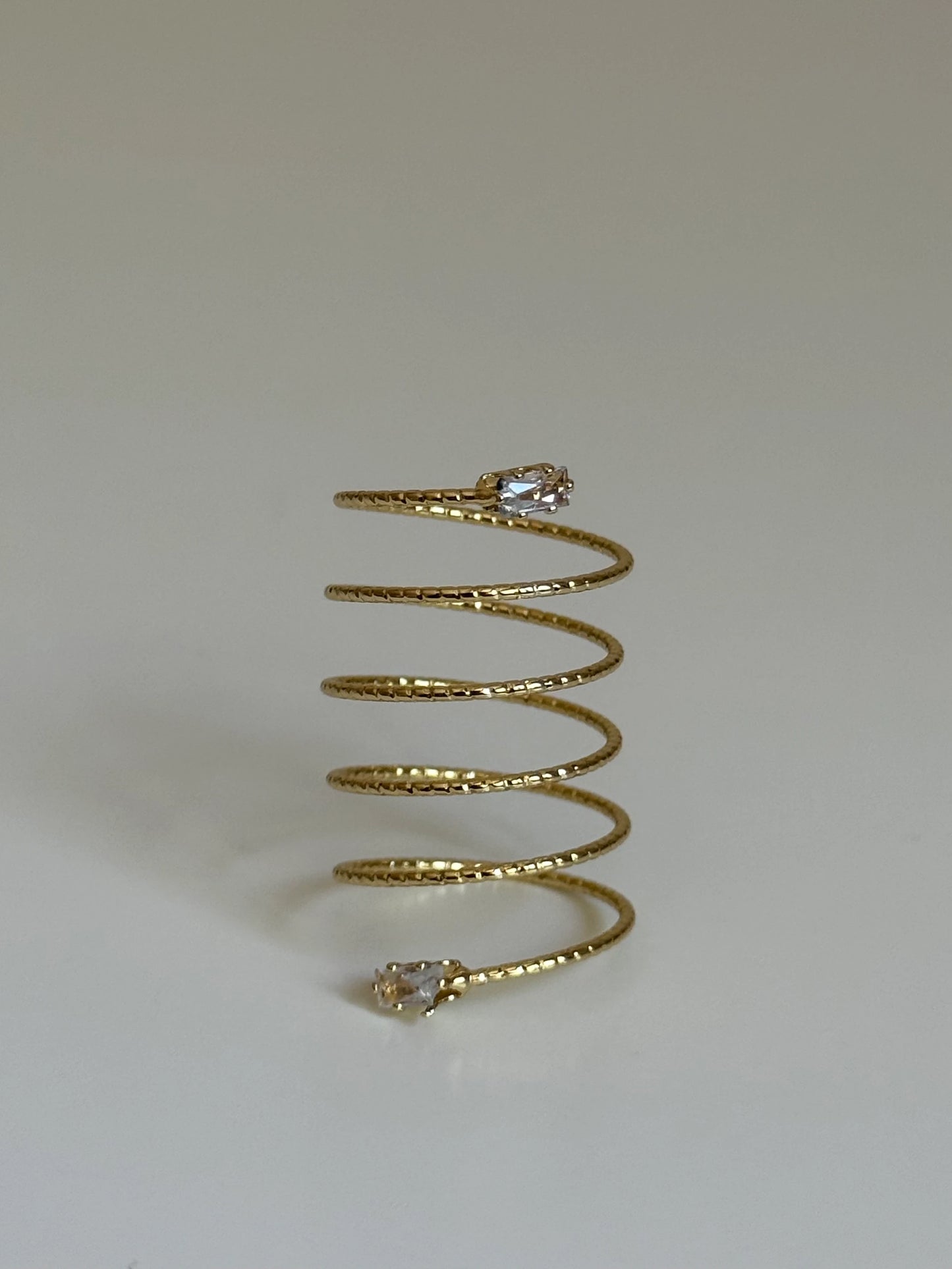 Gold Rengi Spiral Model Kadın Yüzük