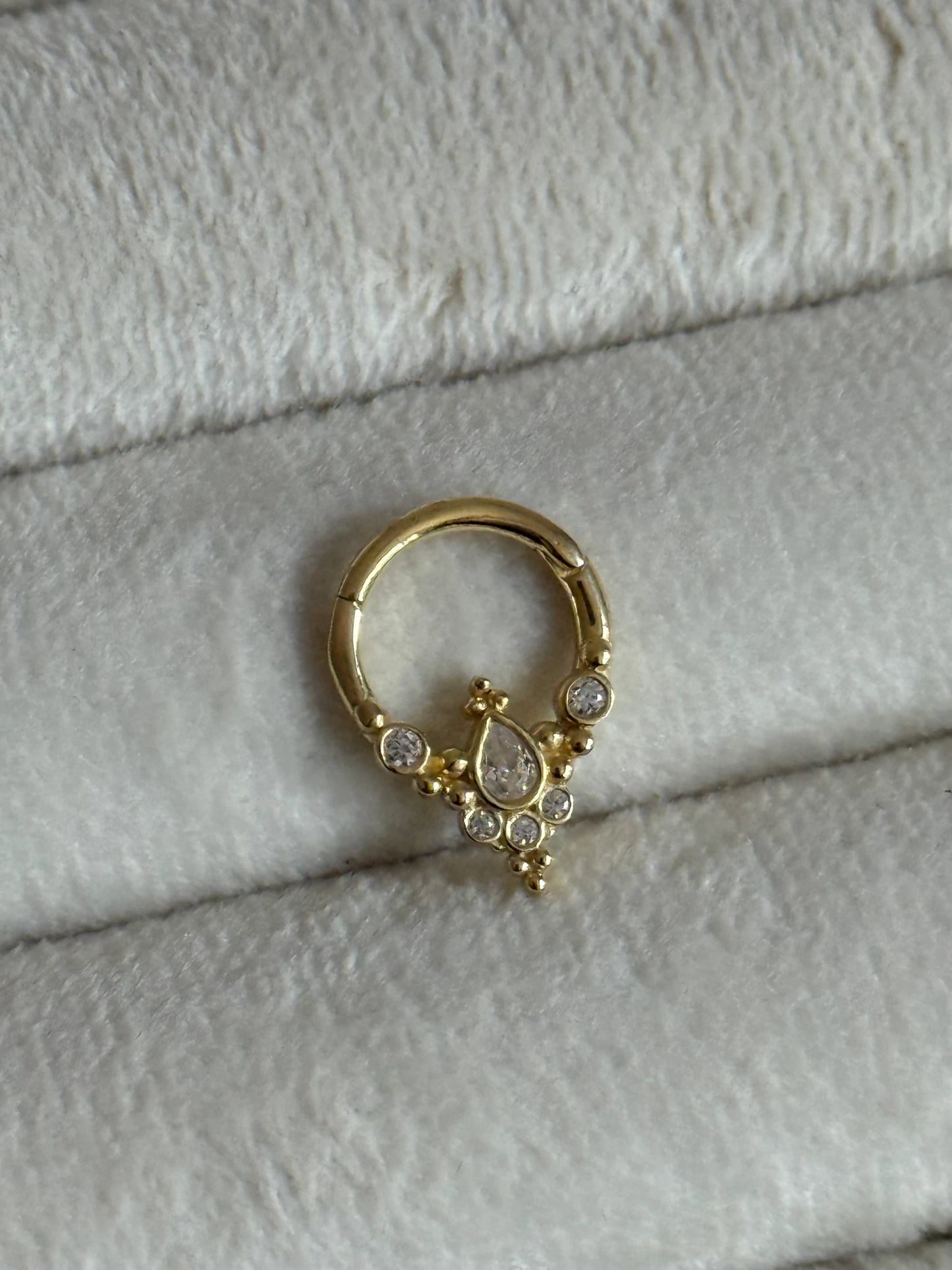 Gold Rengi 925 Ayar Gümüş Daith Piercing