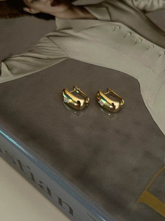 Gold Rengi Zirkon Taş Detaylı Xupıng Kadın Küpe