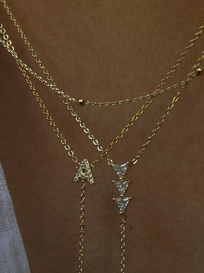 Gold Rengi Zirkon Taşlı Harf Y Kadın Kolye
