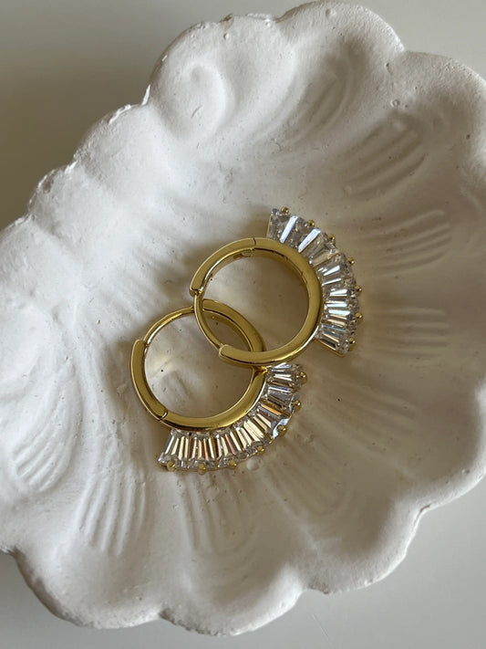 Gold Rengi Baget Zirkon Taşlı Xupıng Kadın Küpe