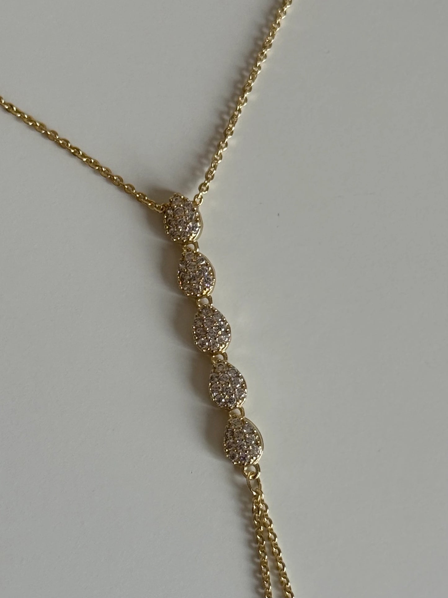 Gold Rengi Beş Damla Model Kadın Şahmeran