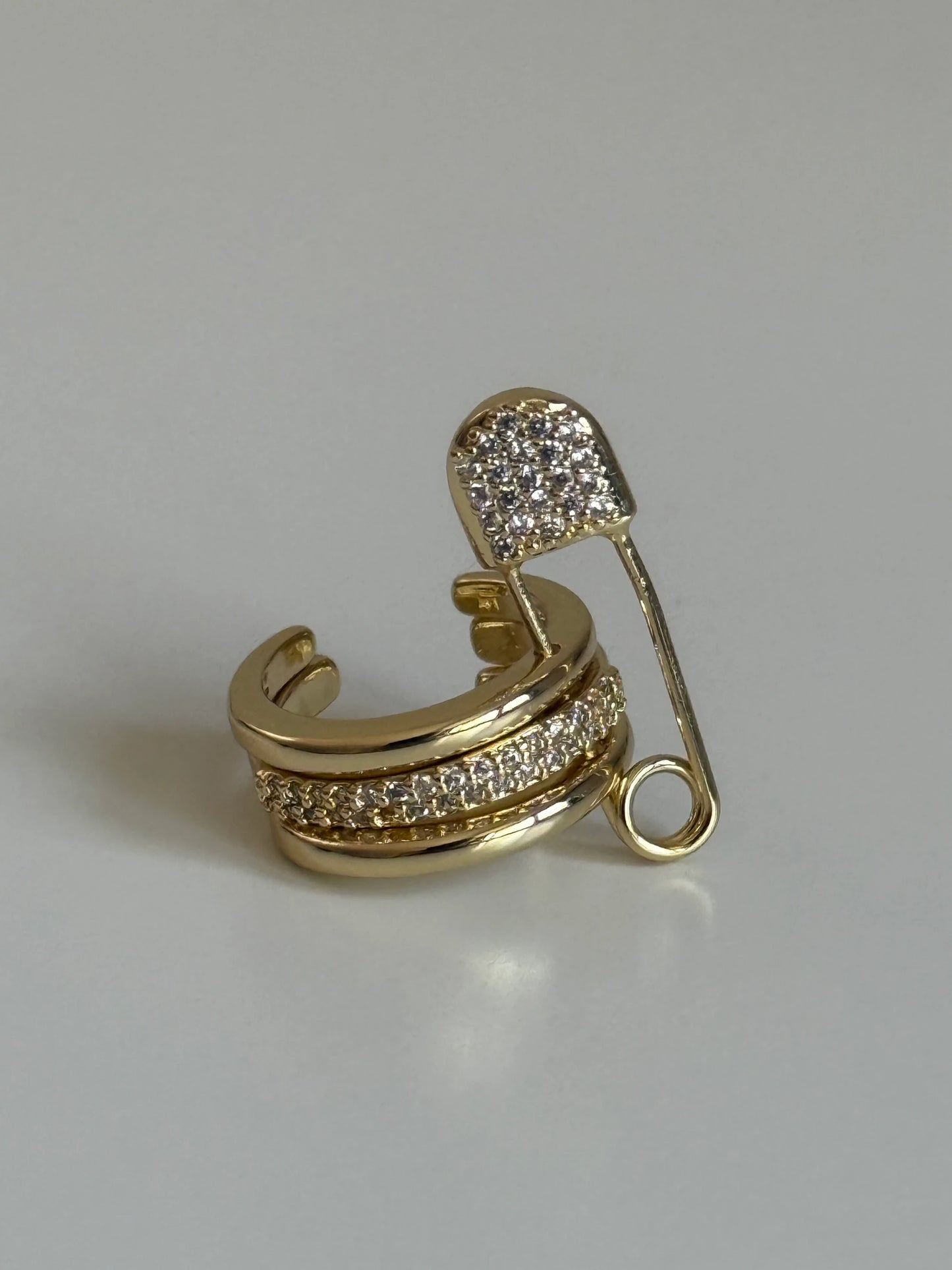 Gold Rengi Kancalı İğne Model Kıkırdak Küpe