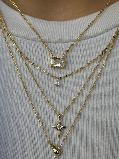 Gold Rengi İki Sıra Kutup Yıldızı Model Kadın Kolye