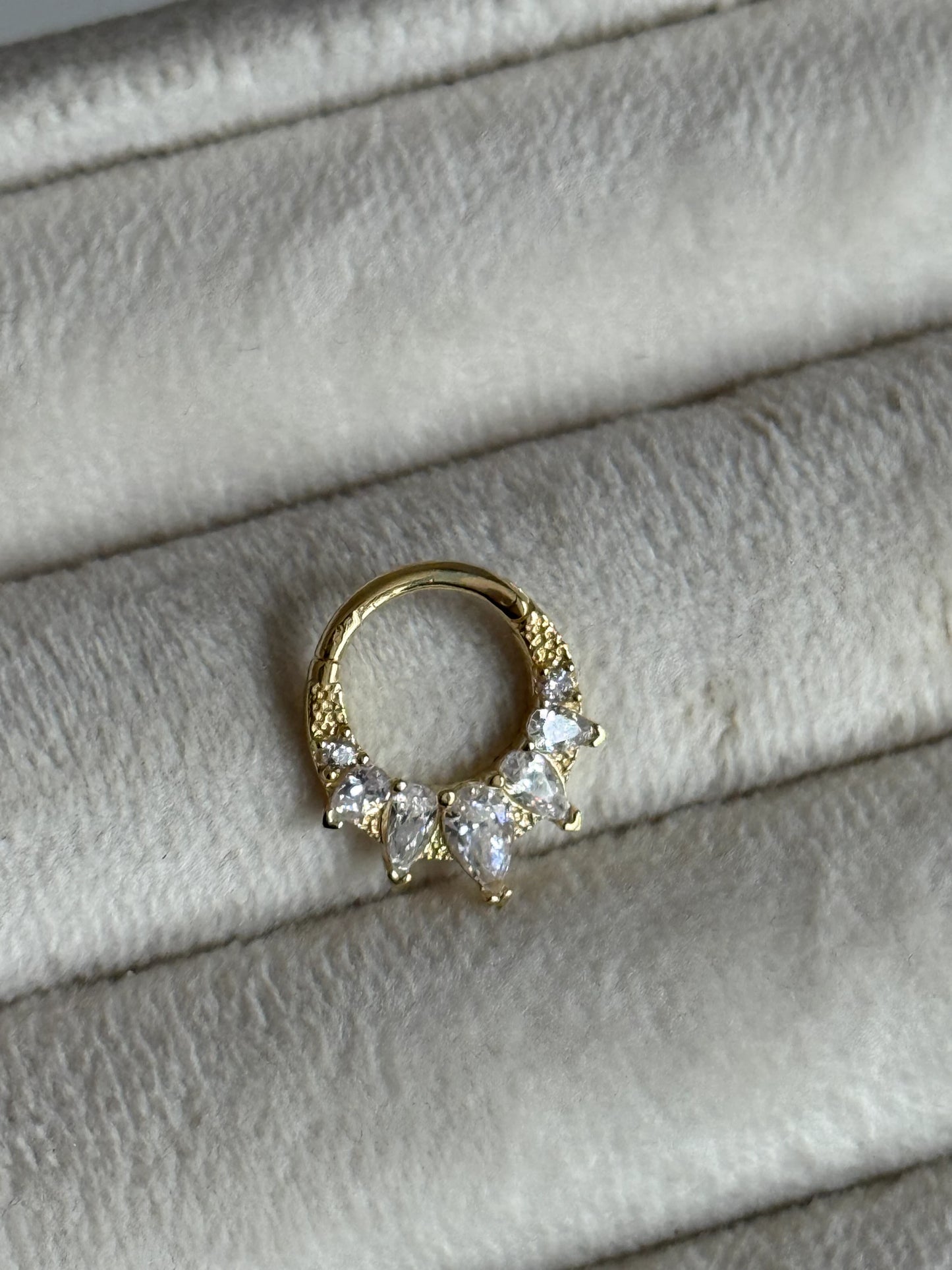 Gold Rengi 925 Ayar Gümüş Daith Piercing