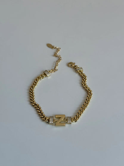 Gold Rengi Zincir Model Harfli Kadın Bileklik