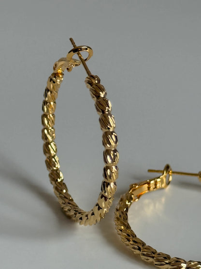 Gold Rengi Kadın Halka Küpe