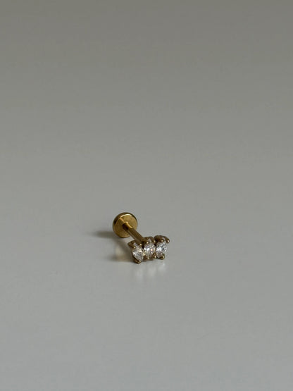 Gold Rengi Üç Damla Taşlı Çelik Piercing