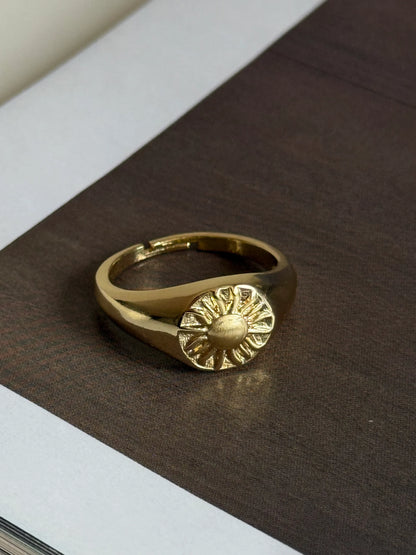 Gold Rengi Güneş Model Kadın Yüzük
