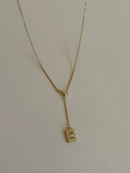 Gold Rengi Damla Detay Asansörlü Harf Kadın Kolye