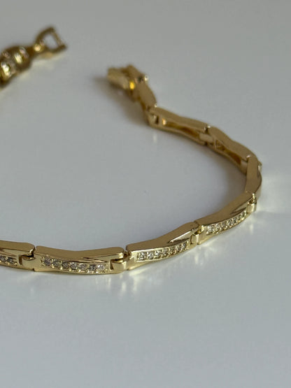 Gold Rengi Taşlı Kadın Bileklik