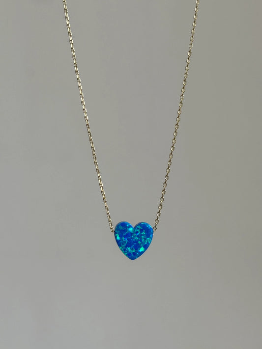 Gold Rengi Zincirli Opal Taşlı Kalp Model Kadın Kolye