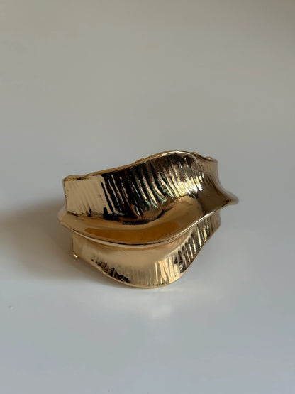 Gold Rengi Asimetrik Model Kadın Kelepçe Bileklik