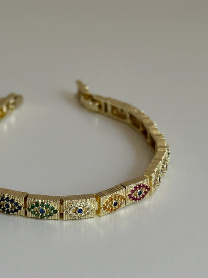 Gold Rengi Sıralı Göz Model Kadın Bileklik