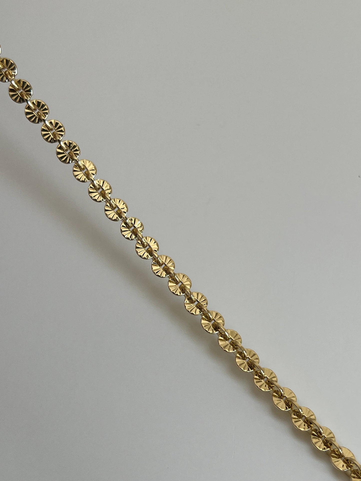 Gold Rengi Sıralı Halka Model Kadın Bileklik
