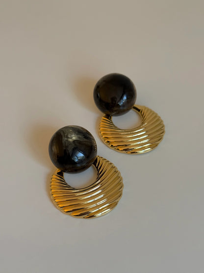 Gold Rengi Renkli Taşlı Kadın Küpe
