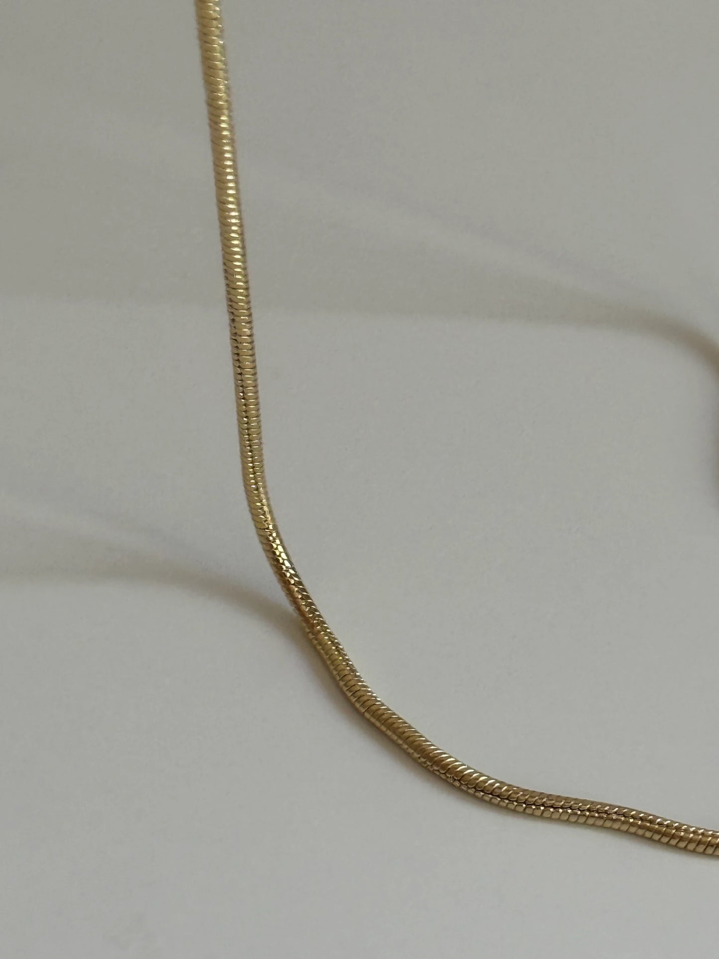 Gold Rengi İtalyan Zinciri Xupıng Kadın Kolye