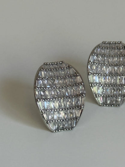 Baget Zirkon Taşlı Oval Model Kadın Küpe