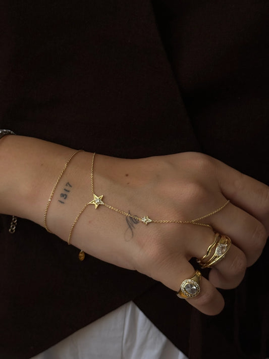 Gold Rengi Yıldız Model Kadın Şahmeran