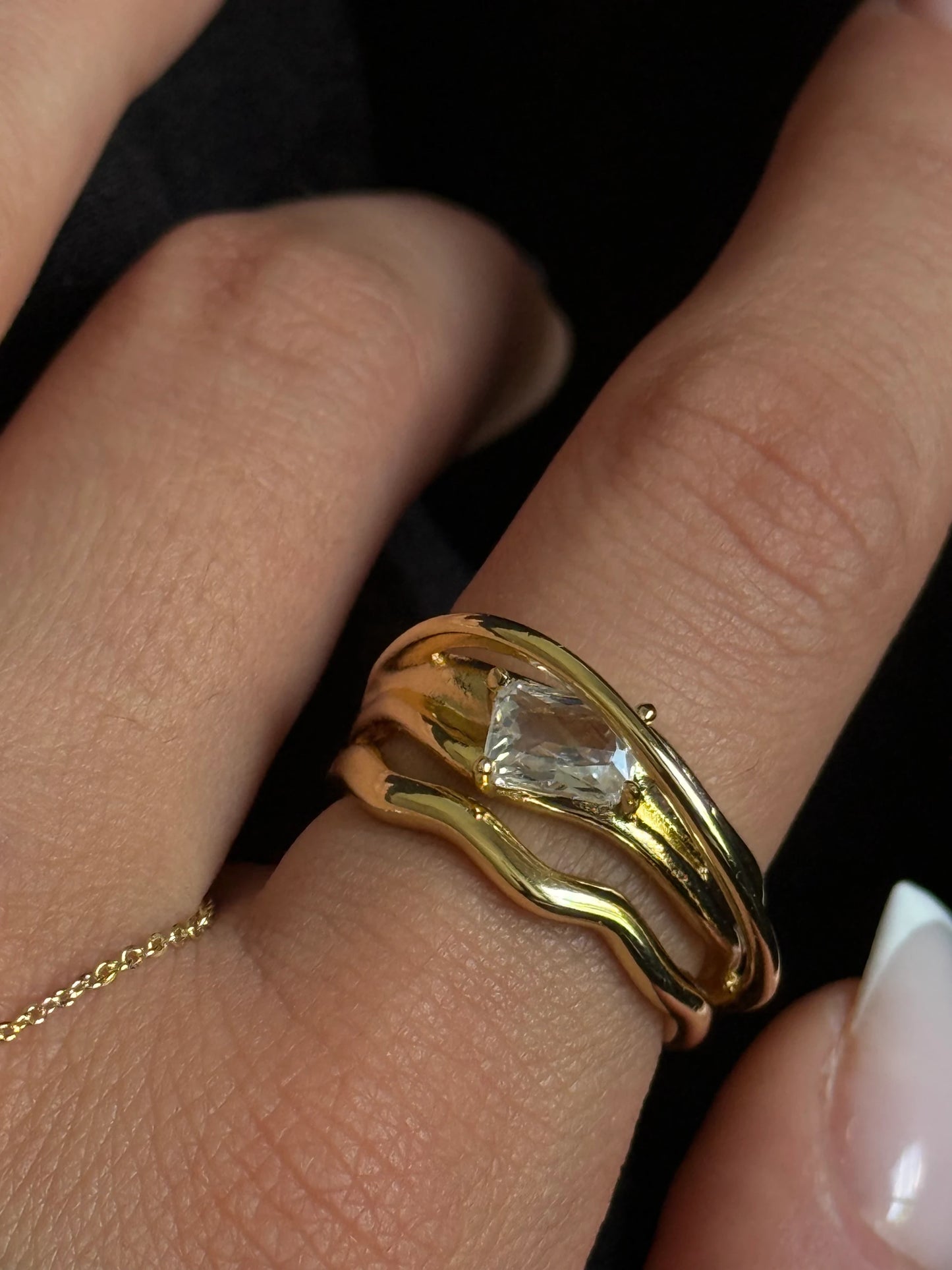 Gold Rengi Baget Taşlı Çoklu Model Kadın Yüzük
