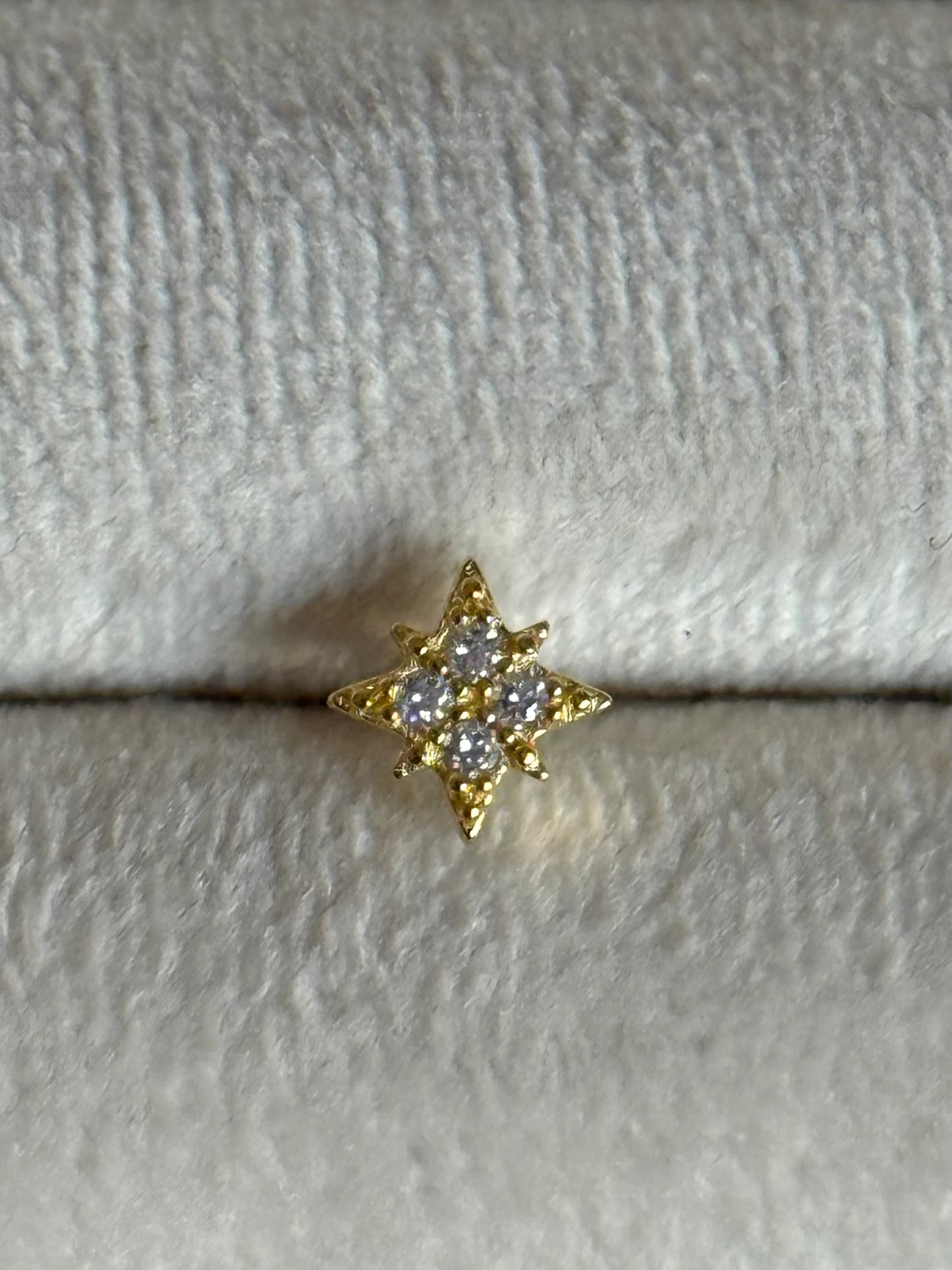 Gold Rengi 925 Ayar Gümüş Piercing