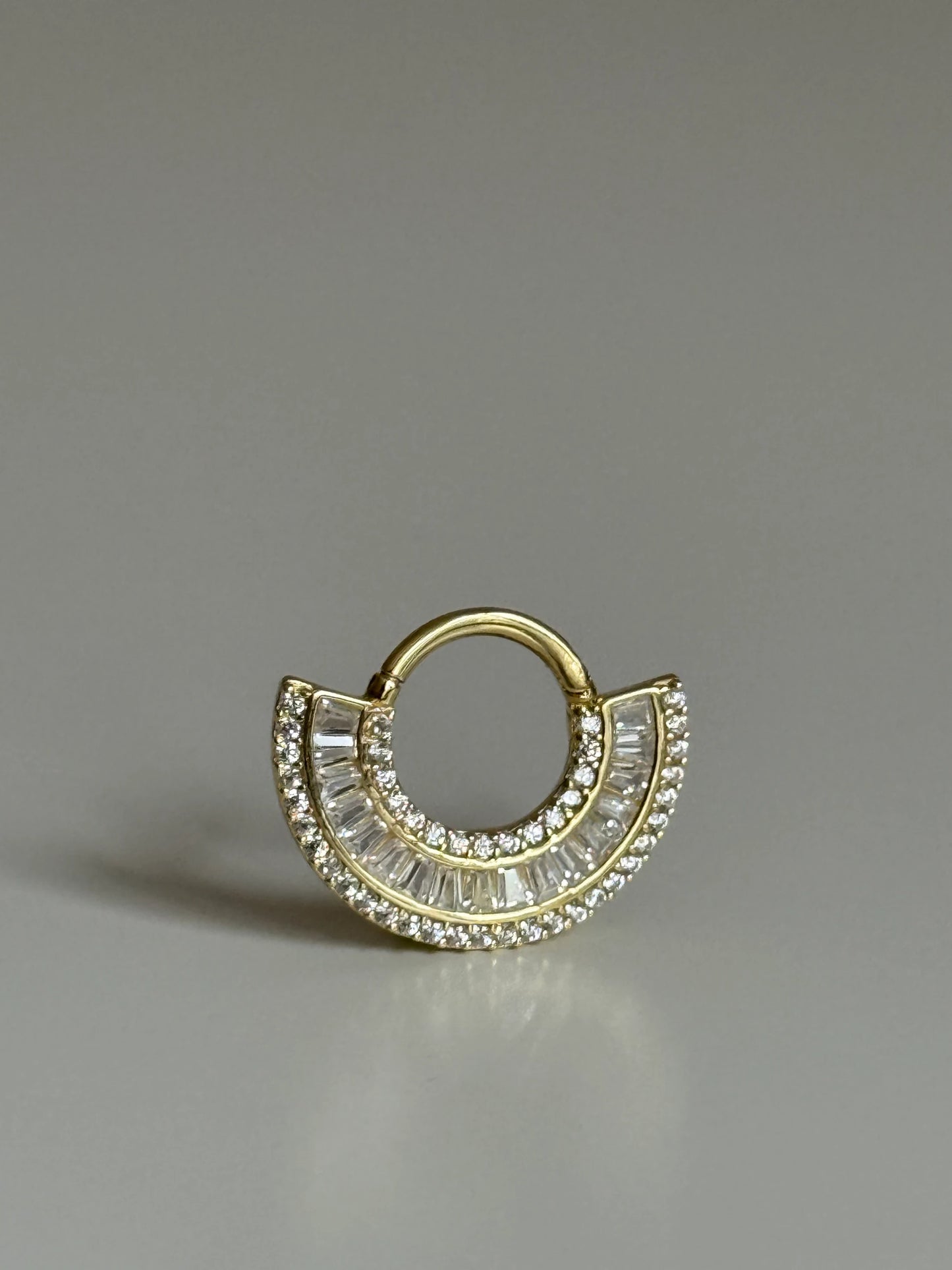Gold Rengi 925 Ayar Gümüş Daith Piercing