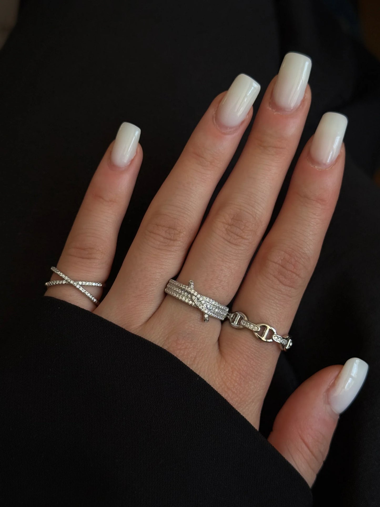 Düğüm Model Zirkon Taşlı Kadın Yüzük