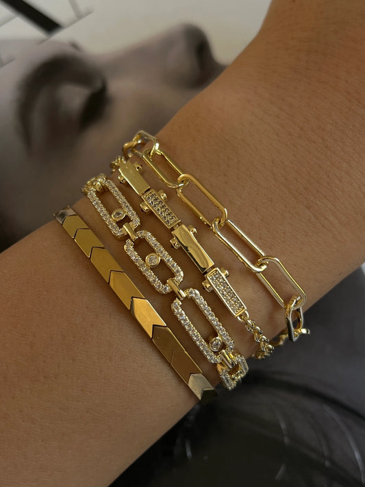 Gold Rengi Zincir Model Kadın Bileklik