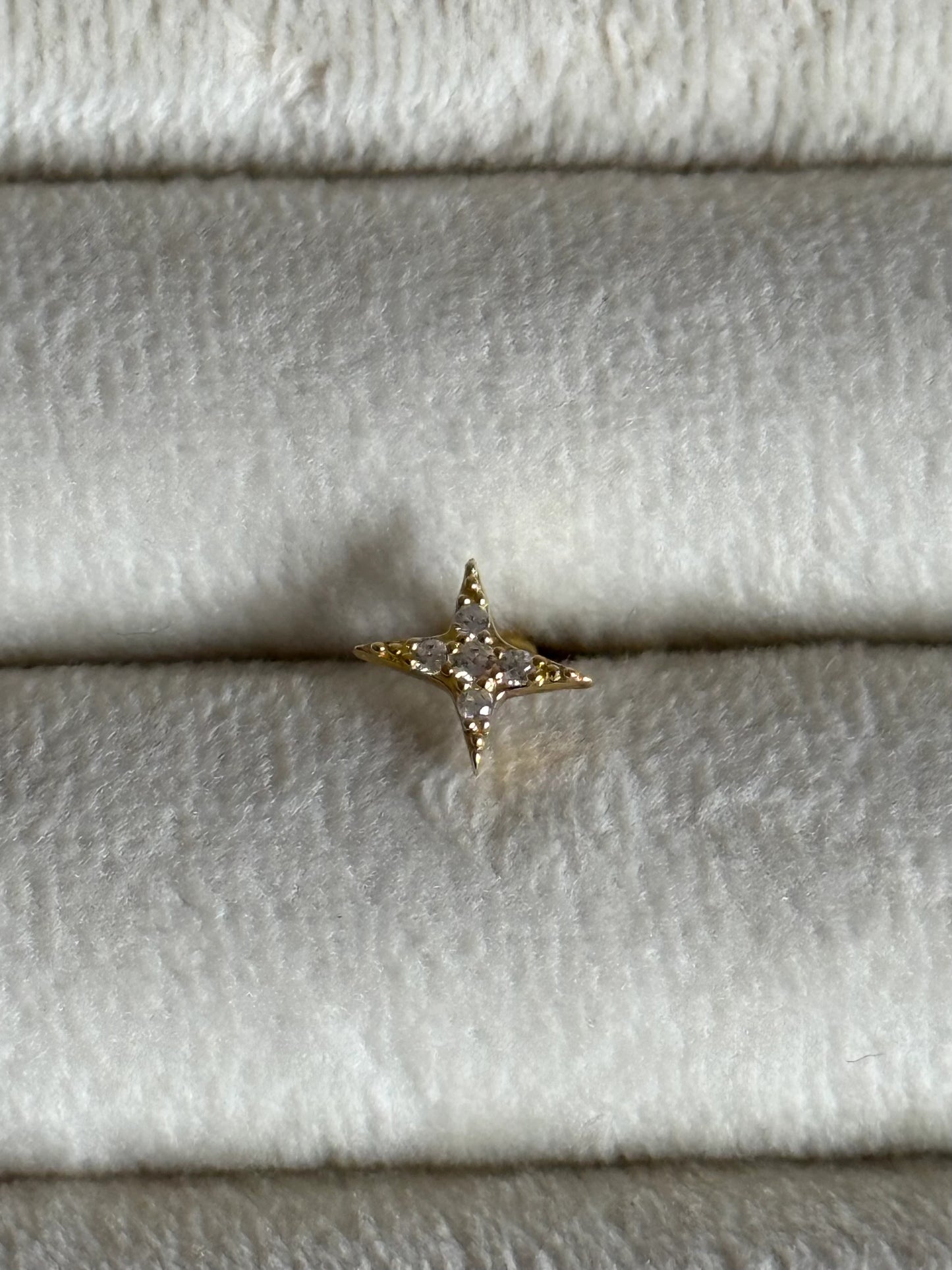 Gold Rengi 925 Ayar Gümüş Piercing