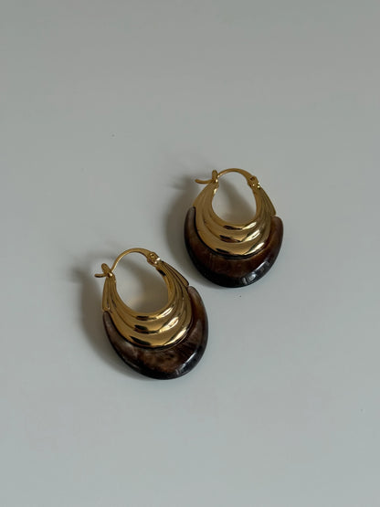 Gold Rengi Oval Taşlı Kadın Küpe